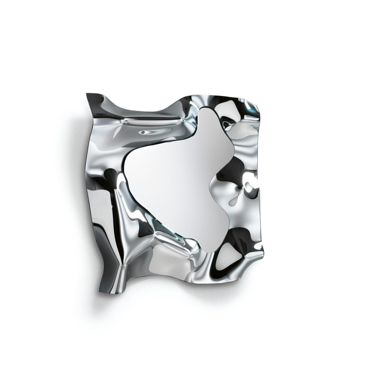 Christine is a designer wall mirror produced by Fiam and offered by Peverelli