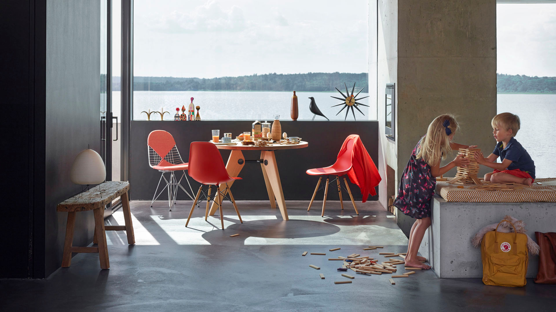 DSW is a designer chair produced by Vitra, designed by Charles and Ray Eames and offered by Peverelli