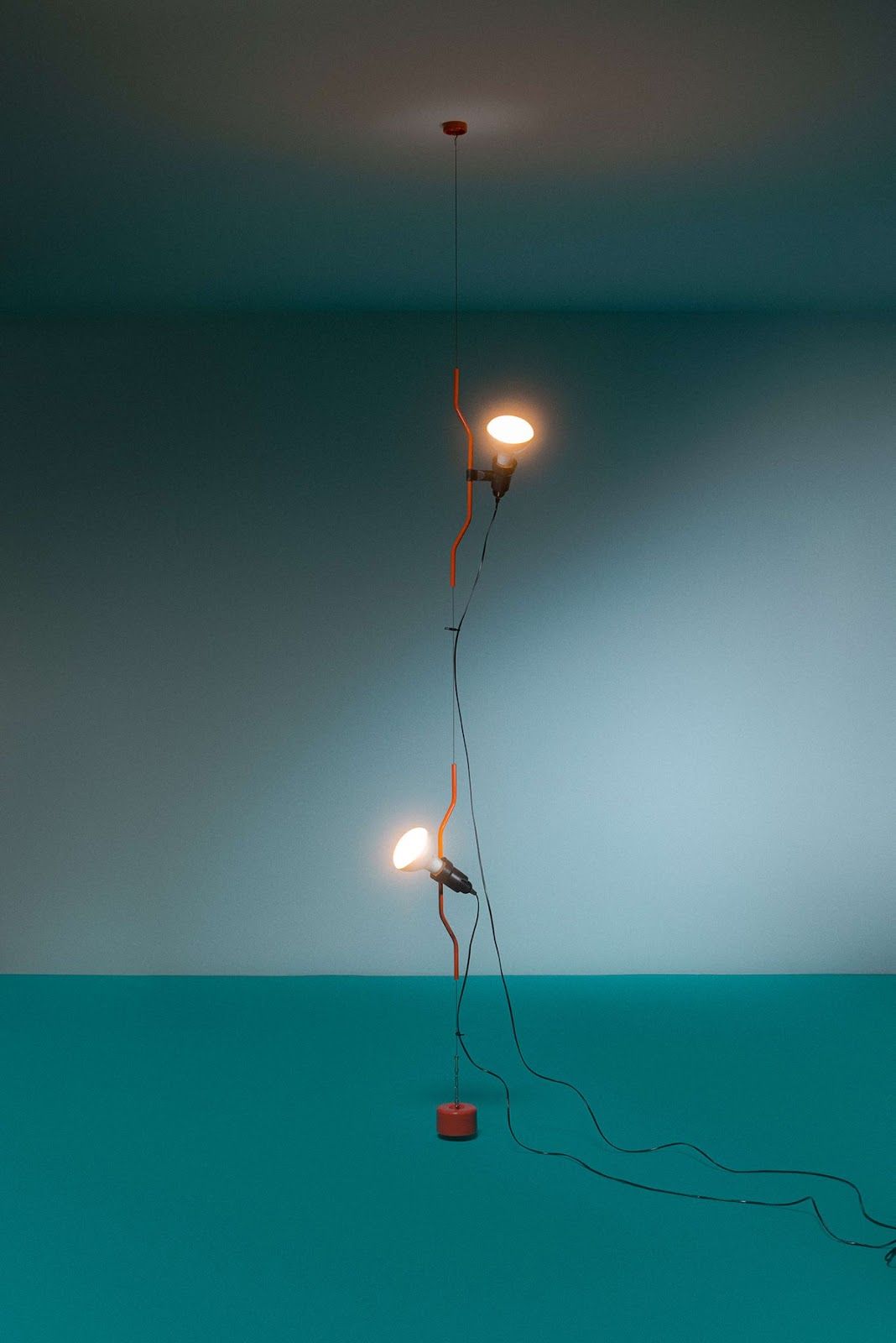 Prentesi is a ceiling lamp designed by Achille Castiglioni and Pio Manzu offered by Peverelli