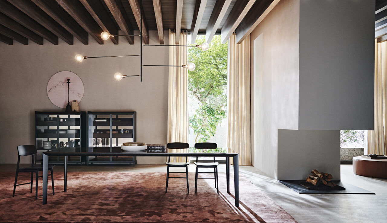 Woody is a design chair produced by Molteni&C, designed by Francesco Meda and proposed by Peverelli