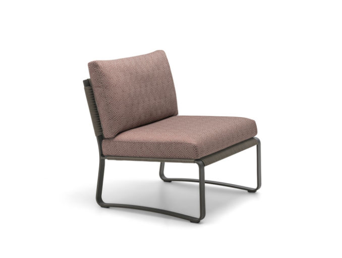 Cette photo montre le fauteuil d'extérieur Phoenix de Molteni&C