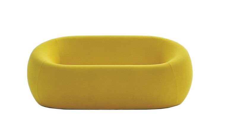 This photo shows the Serie - Up 2000 sofa by B&B
