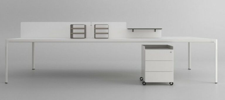 This photo shows the Flat system desk by Rimadesio