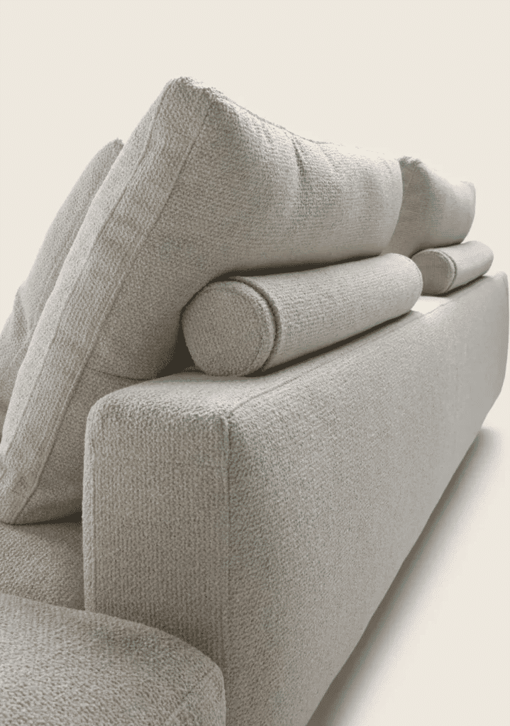 Dieses Foto zeigt das lineare Sofa Campiello von Flexform