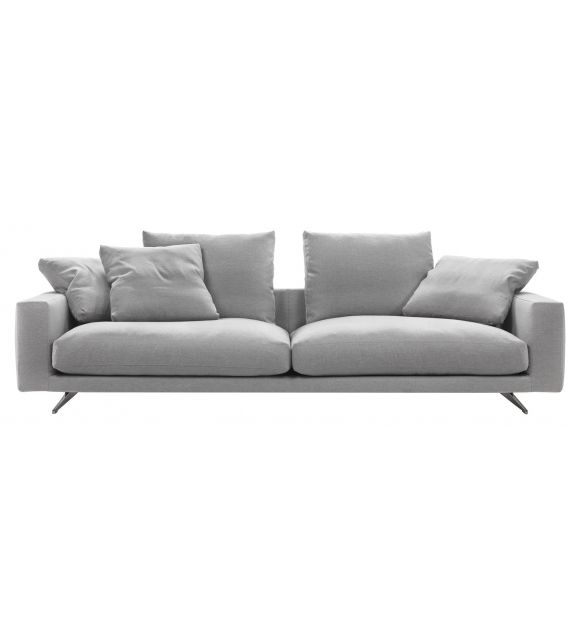 Dieses Foto zeigt das lineare Sofa Campiello von Flexform