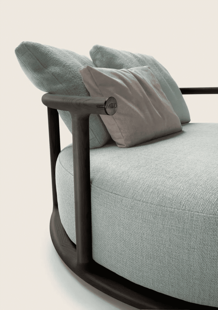 This photo shows the Icaro linear sofa by Flexform
