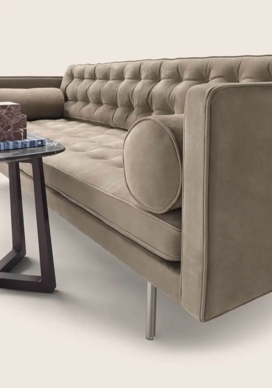 This photo shows the Magister linear sofa by Flexform