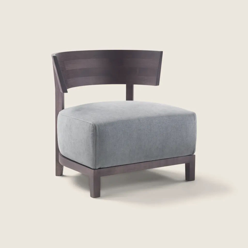 This photo shows the Thomas armchair by Flexform