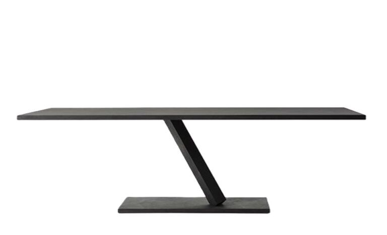 This photo shows the Element table by DESALTO