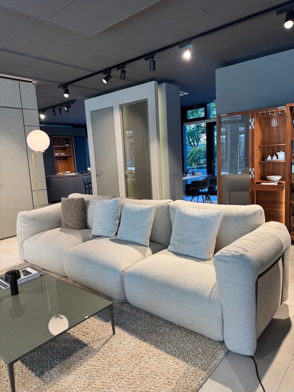 Flou Fiocco Lugano Peverelli Design