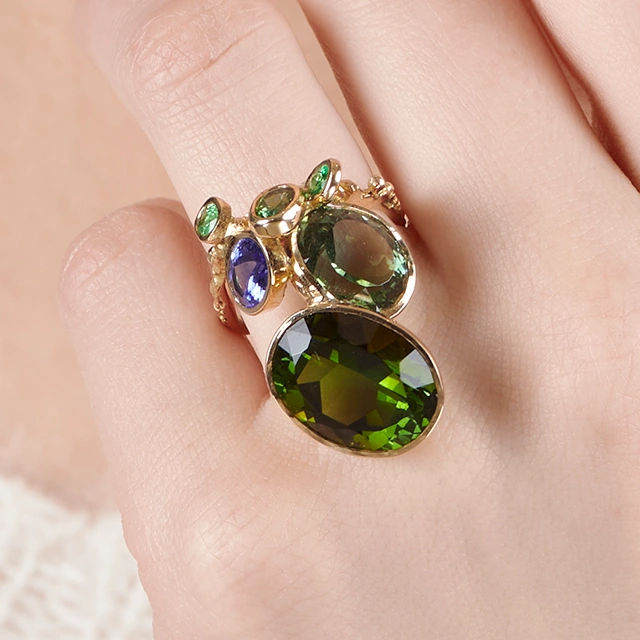 Close up of Eboulis Tourmaline Tsavorite Tanzanite Ring