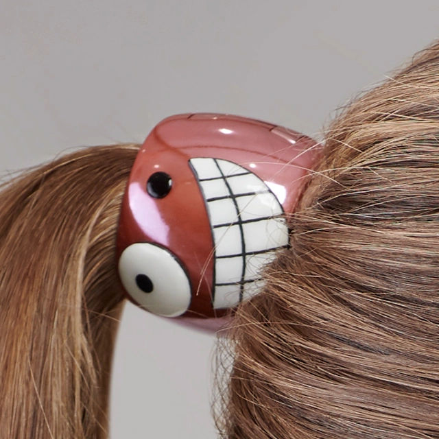 Close up of Hair Ring