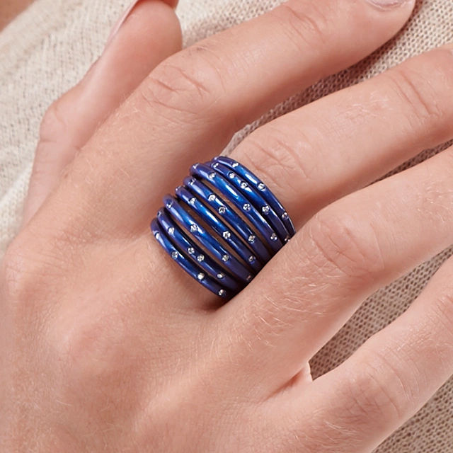 Close up of Shooting Star Blue Titanium Ring 2