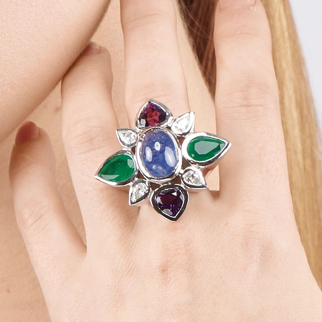 Close up of Udaipur Ring