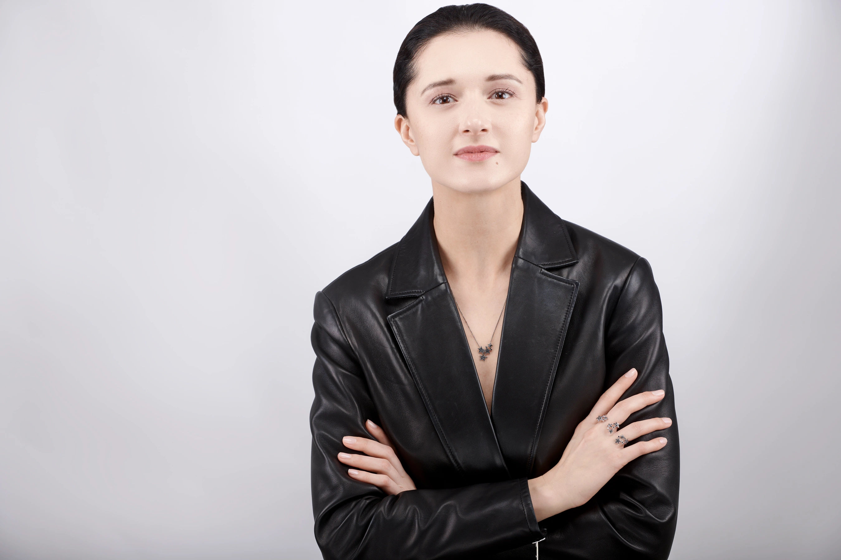 Make a Wish Transformable Black Gold Necklace