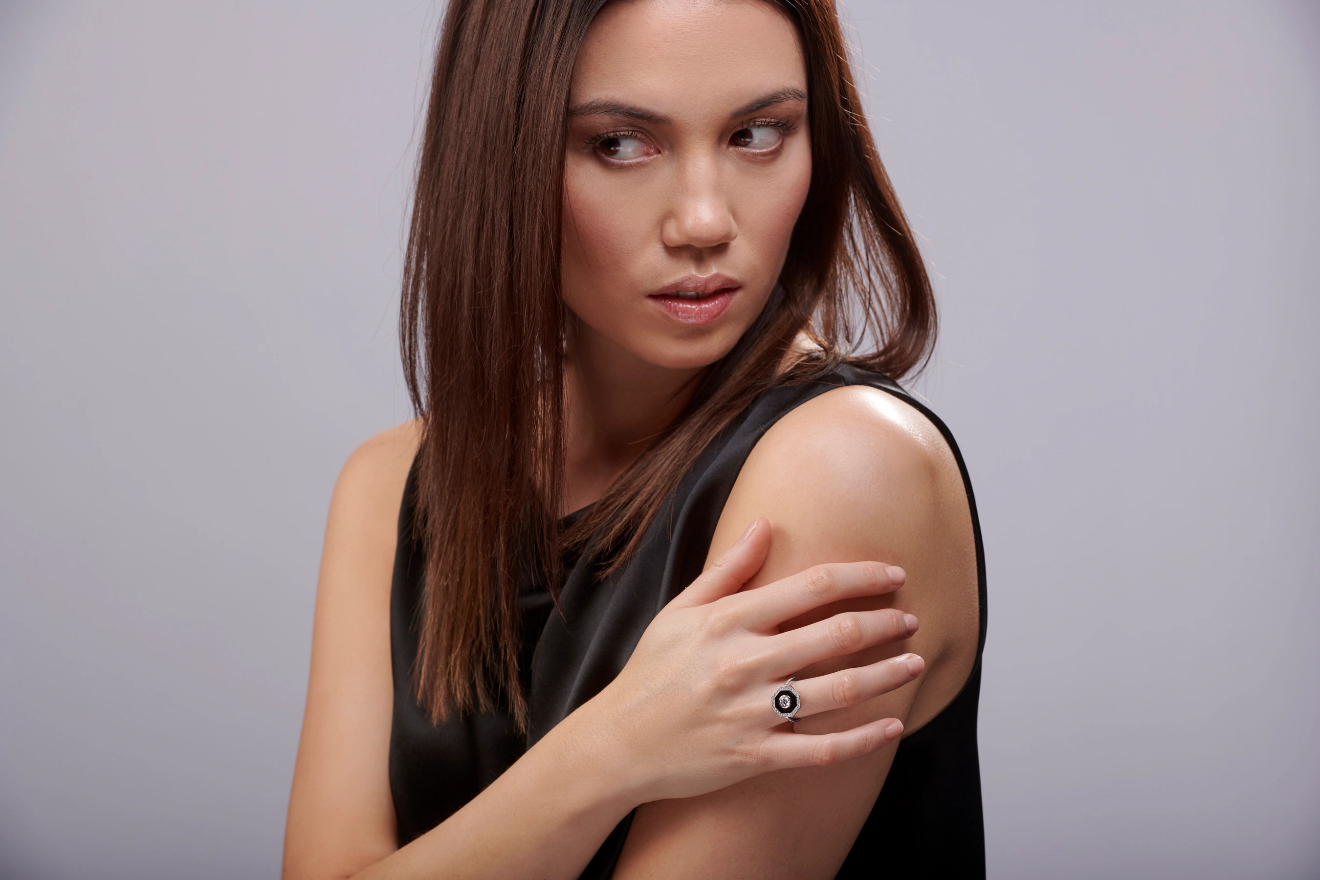 Manhattan Diamond Onyx Ring