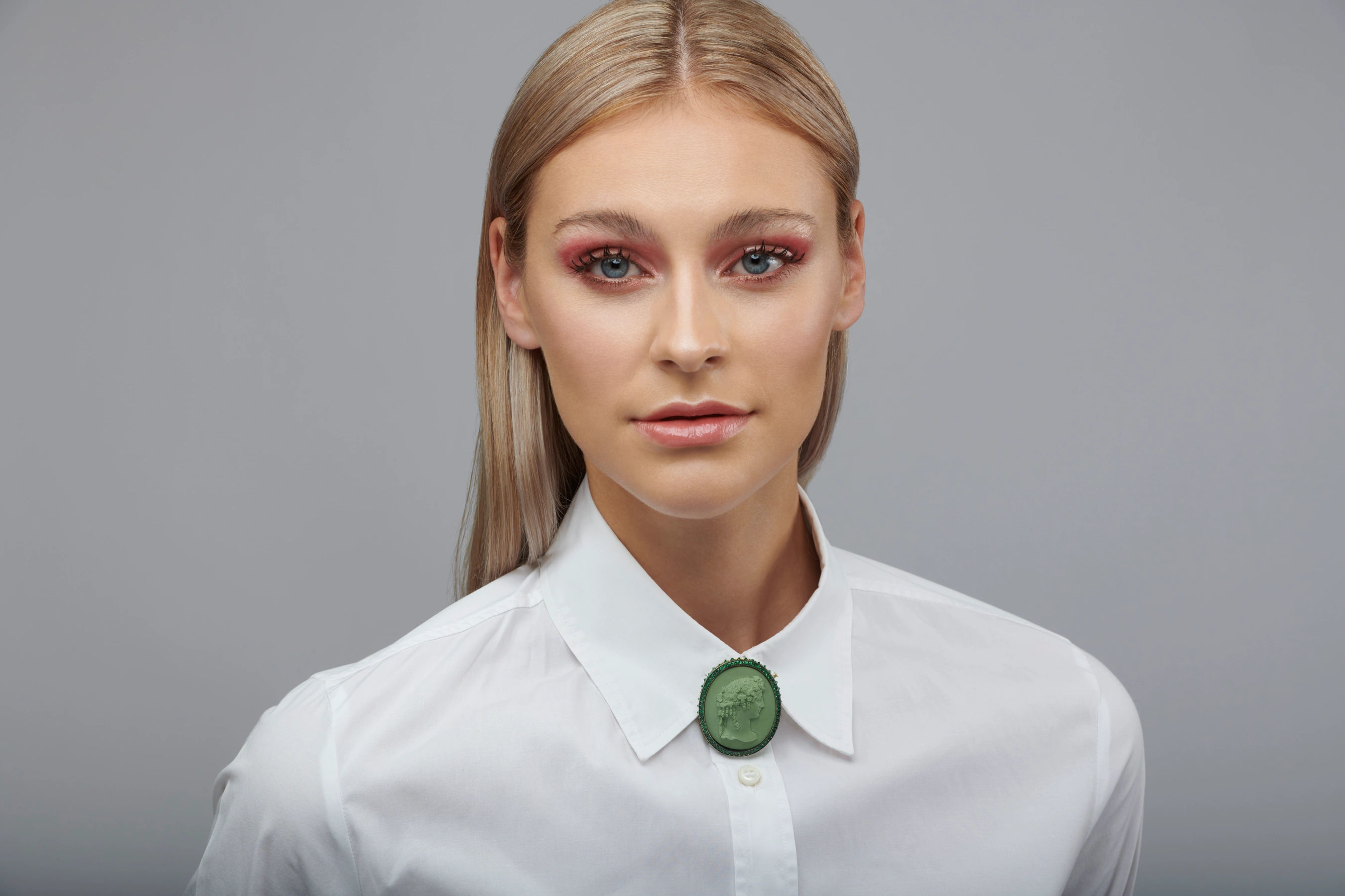 Tsavorite & Ceramic Cameo Heritage Brooch by Roell