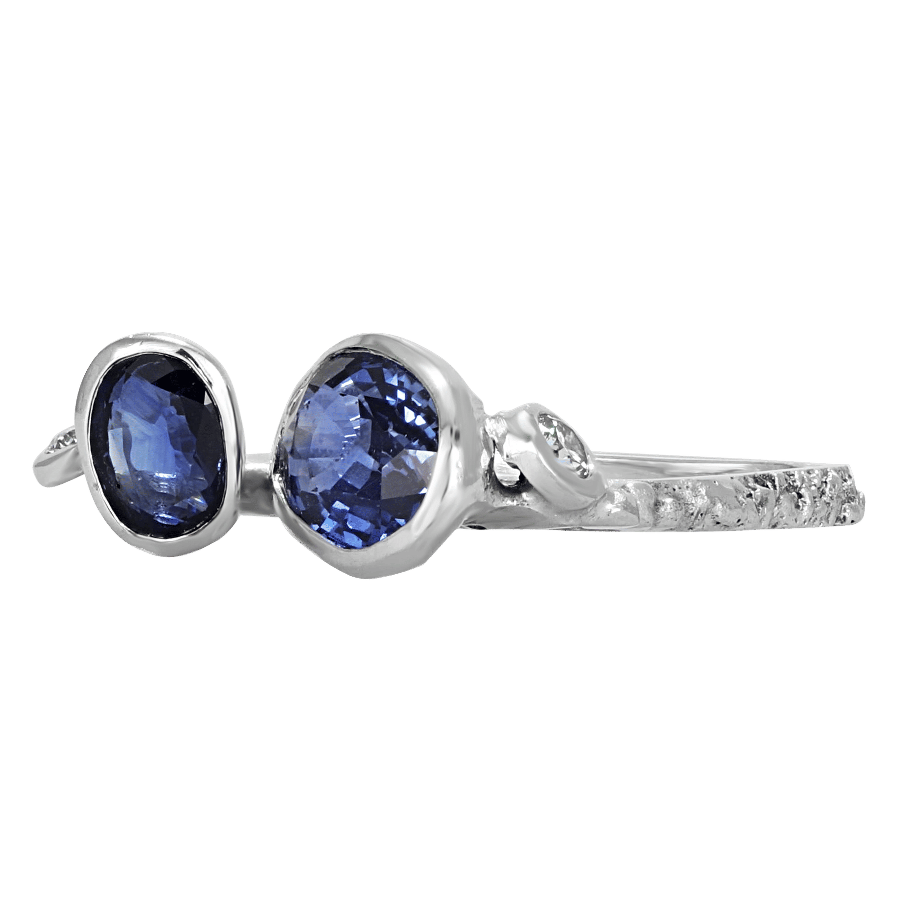 Side image of Eboulis Sapphire Diamond Ring III by Thierry Vendome 4 ave4nla3gn