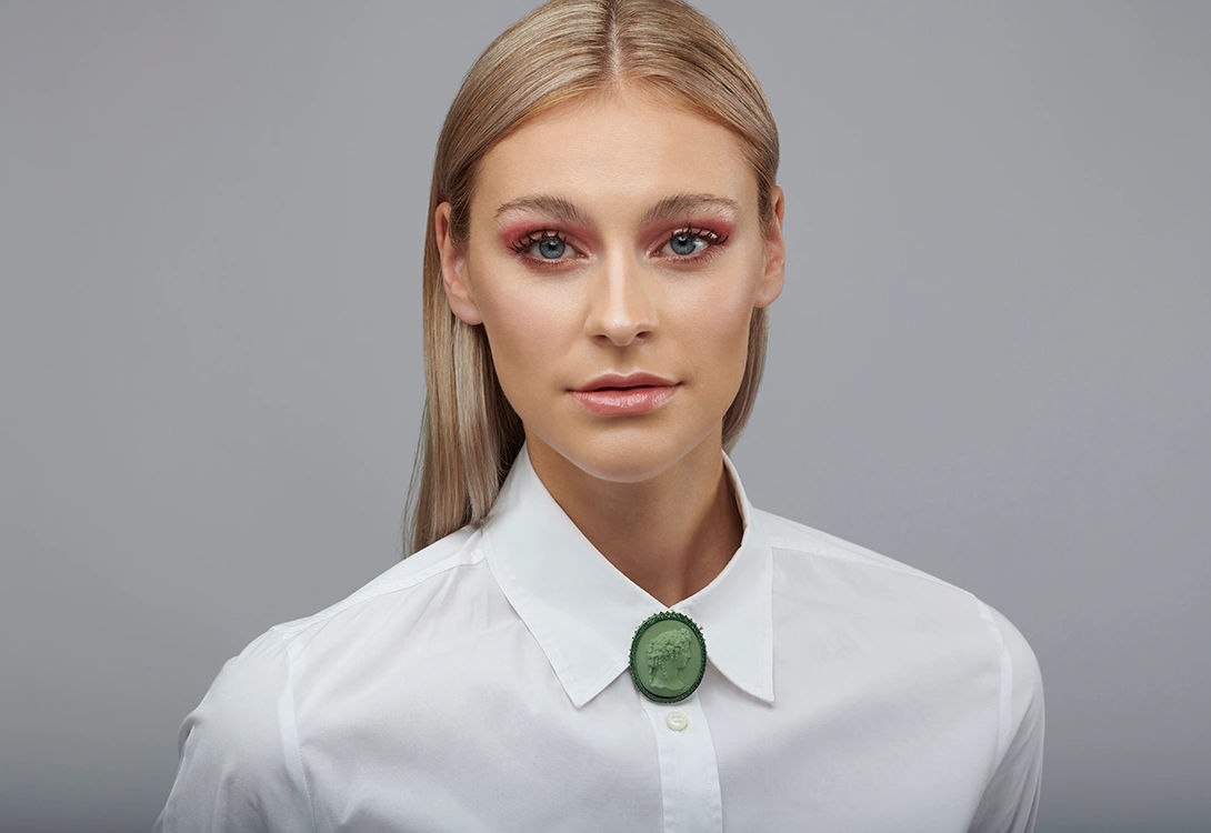 Tsavorite Ceramic Cameo Heritage Brooch