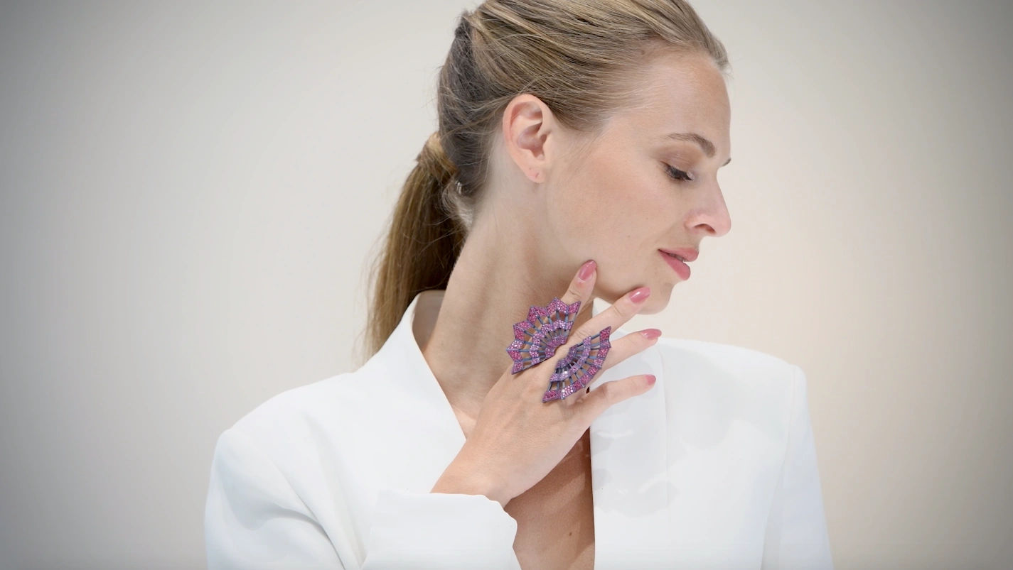 Video image of Spinel Titanium Dragonfly Ring by Garaude oECCkHNYu