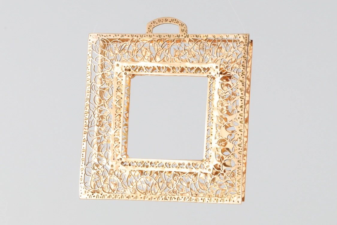 Turntable image 83