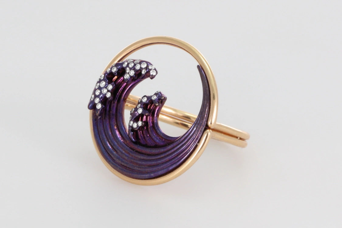 Turntable image 80