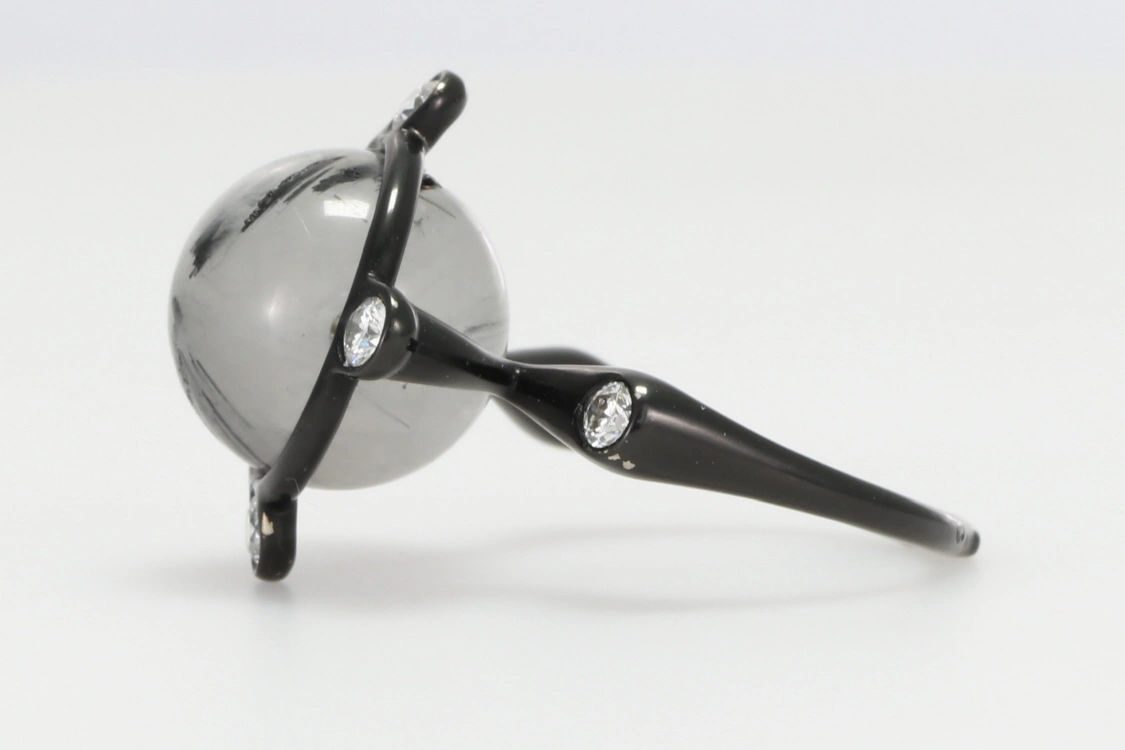 Turntable image 77