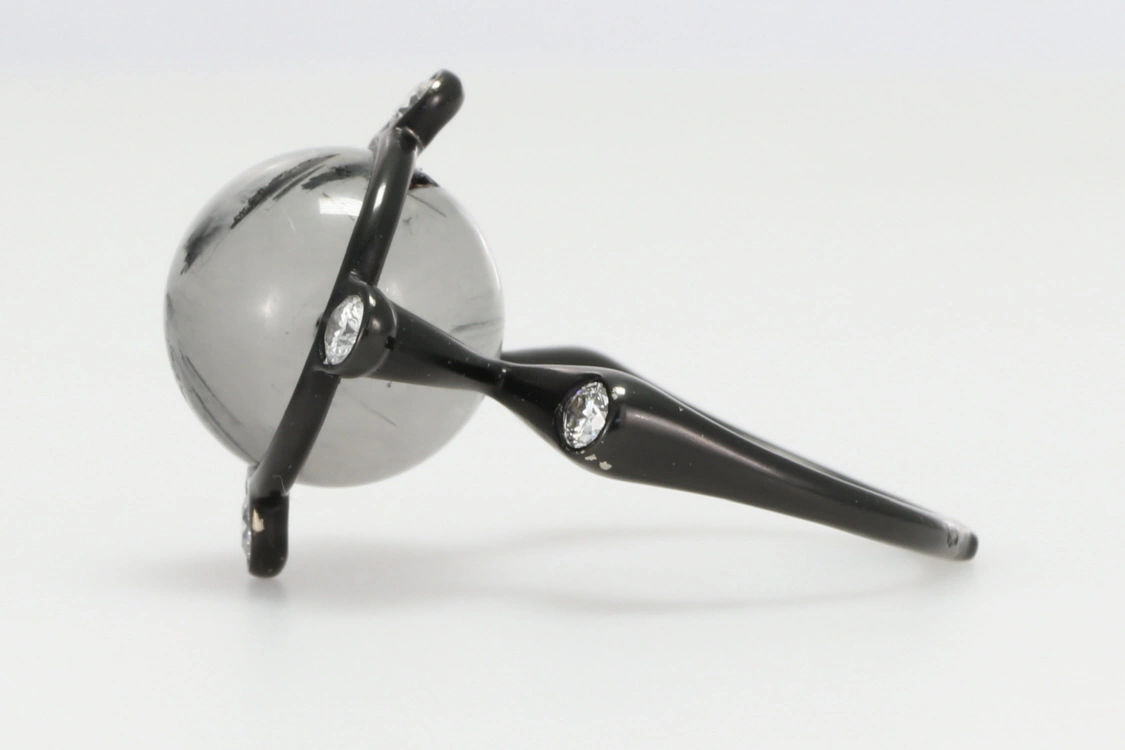 Turntable image 76