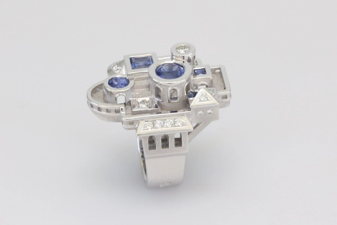 Turntable image 70