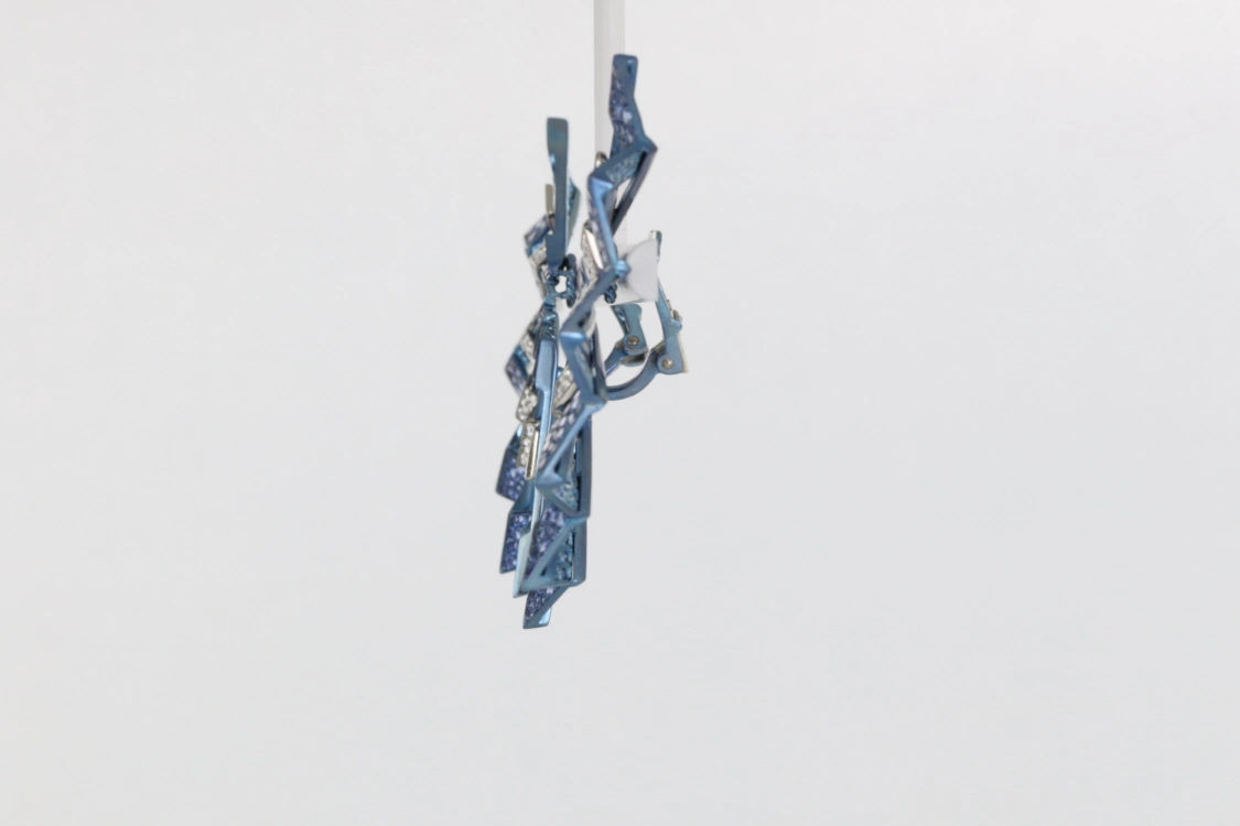 Turntable image 68