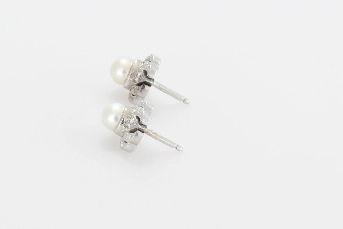 Turntable image 68
