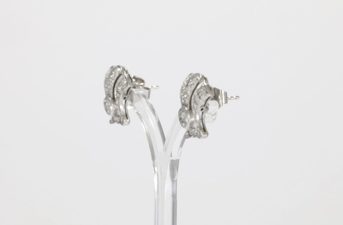 Turntable image 98