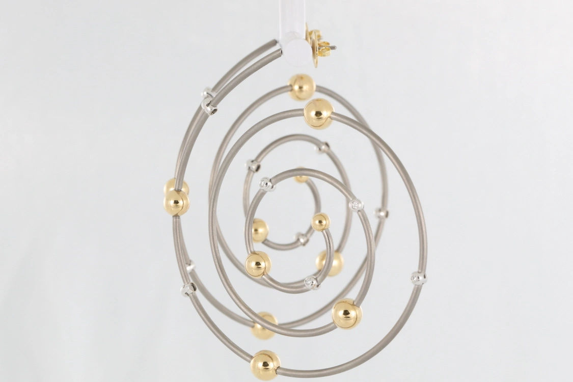 Turntable image 68