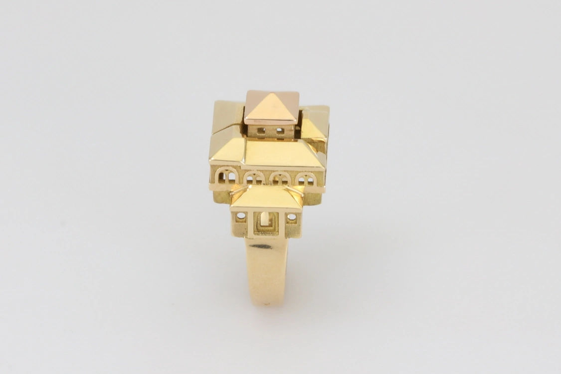 Turntable image 67
