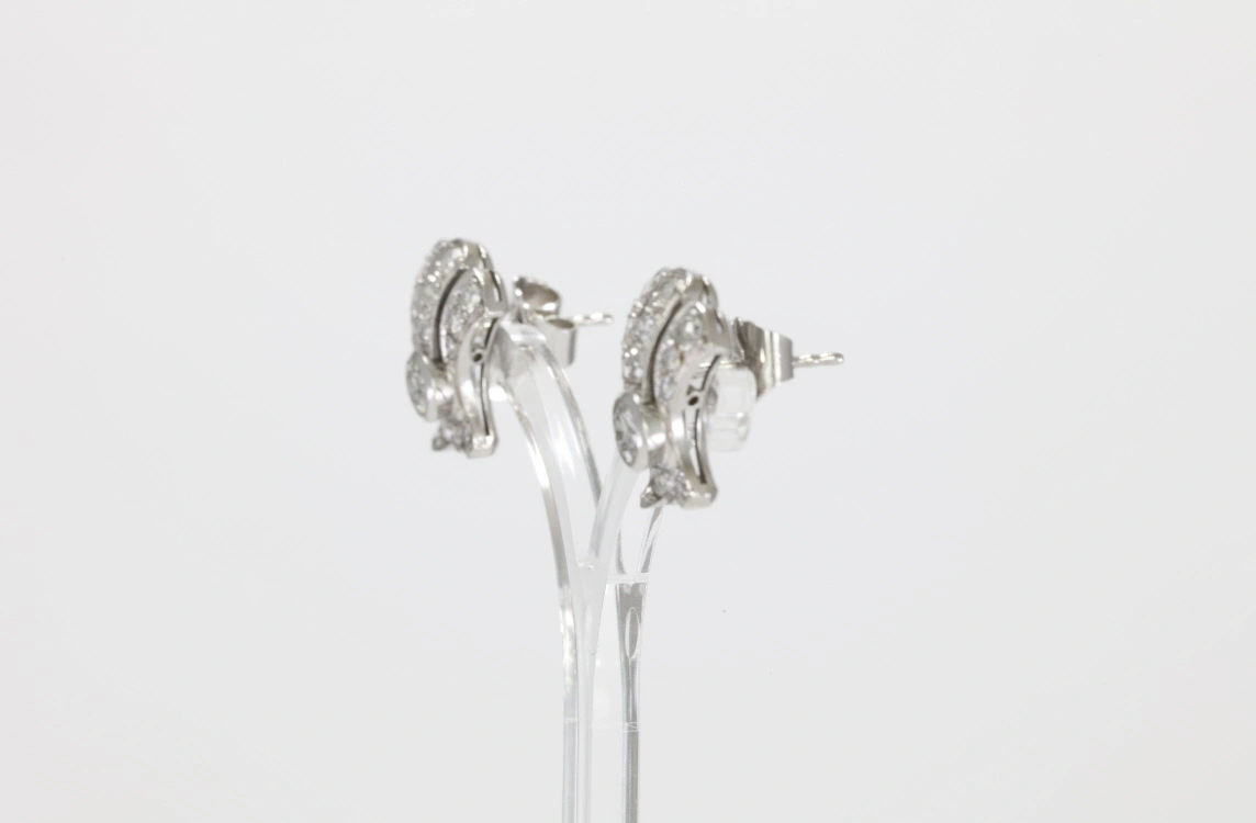 Turntable image 96