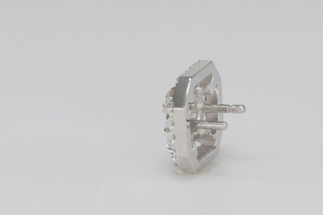 Turntable image 63