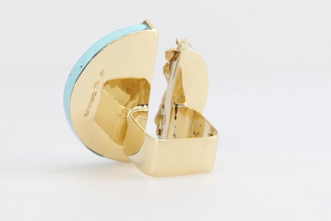 Turntable image 52