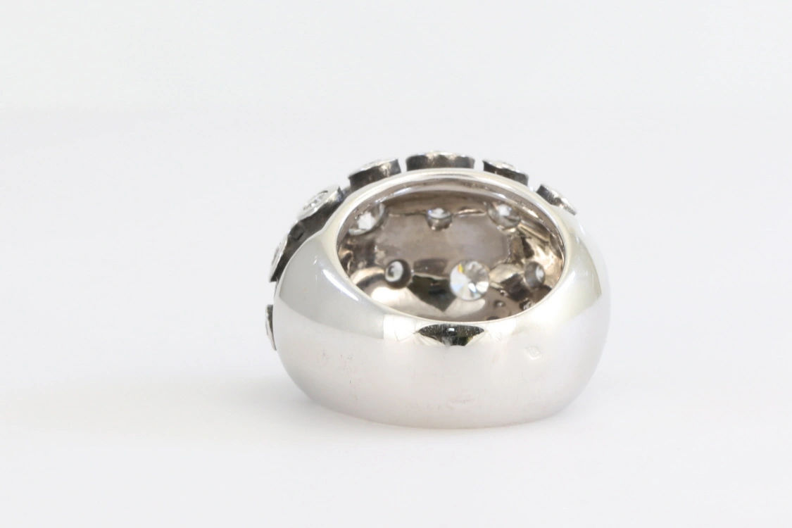 Turntable image 47