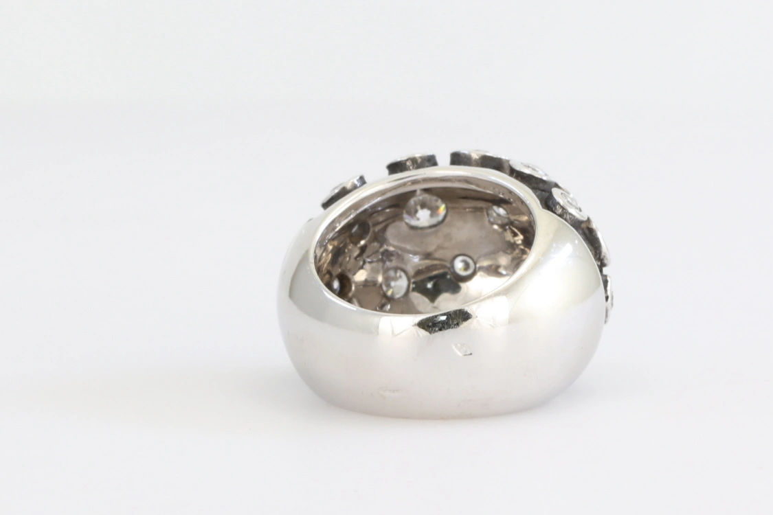 Turntable image 41