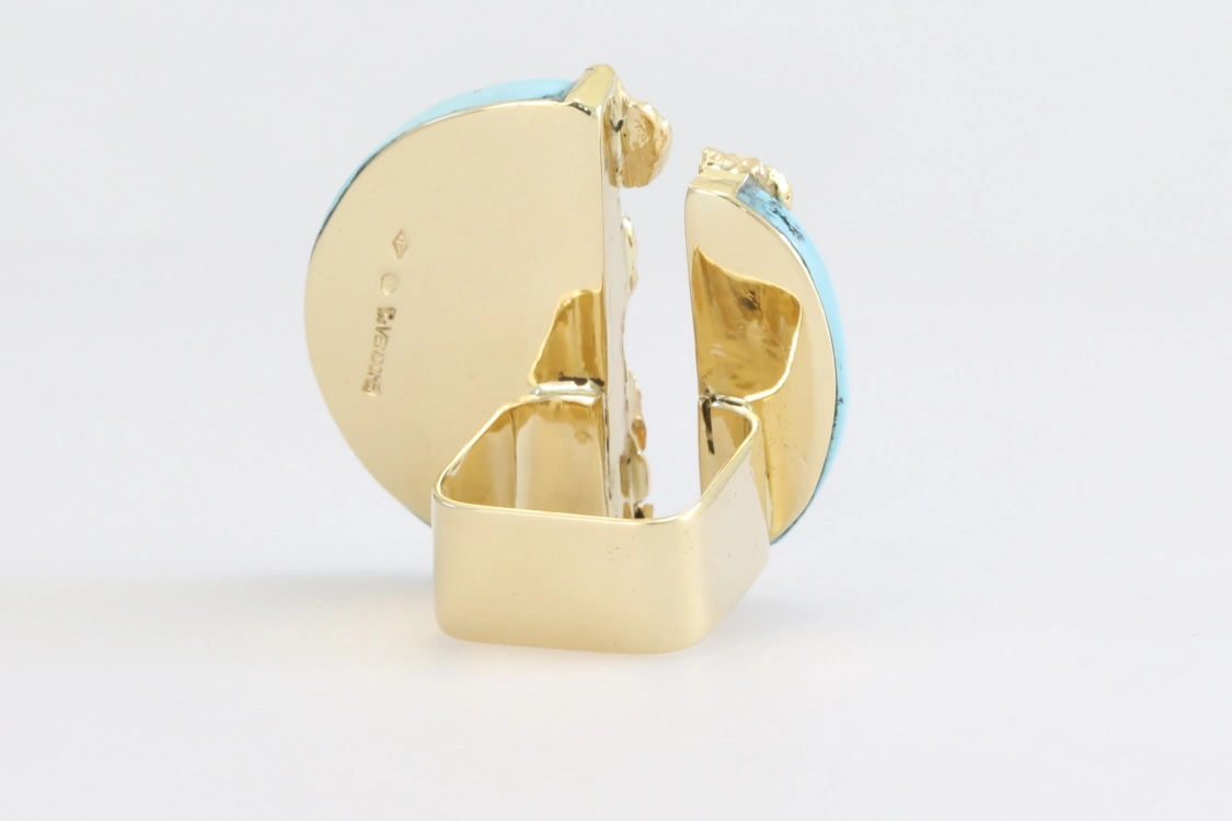Turntable image 41