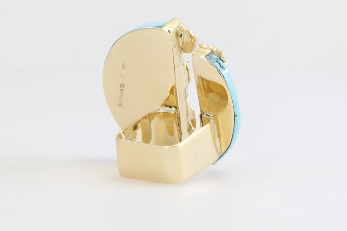 Turntable image 37