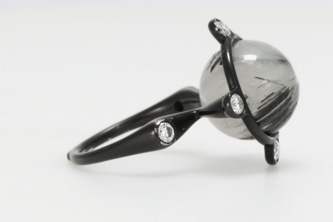 Turntable image 27