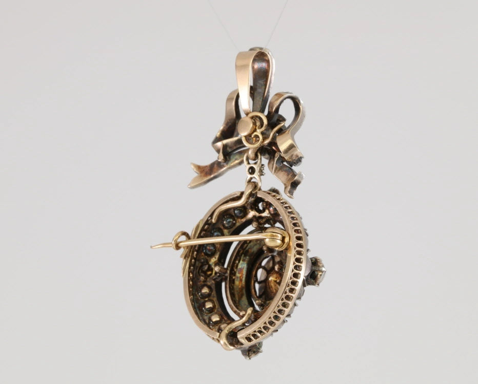 Turntable image 46