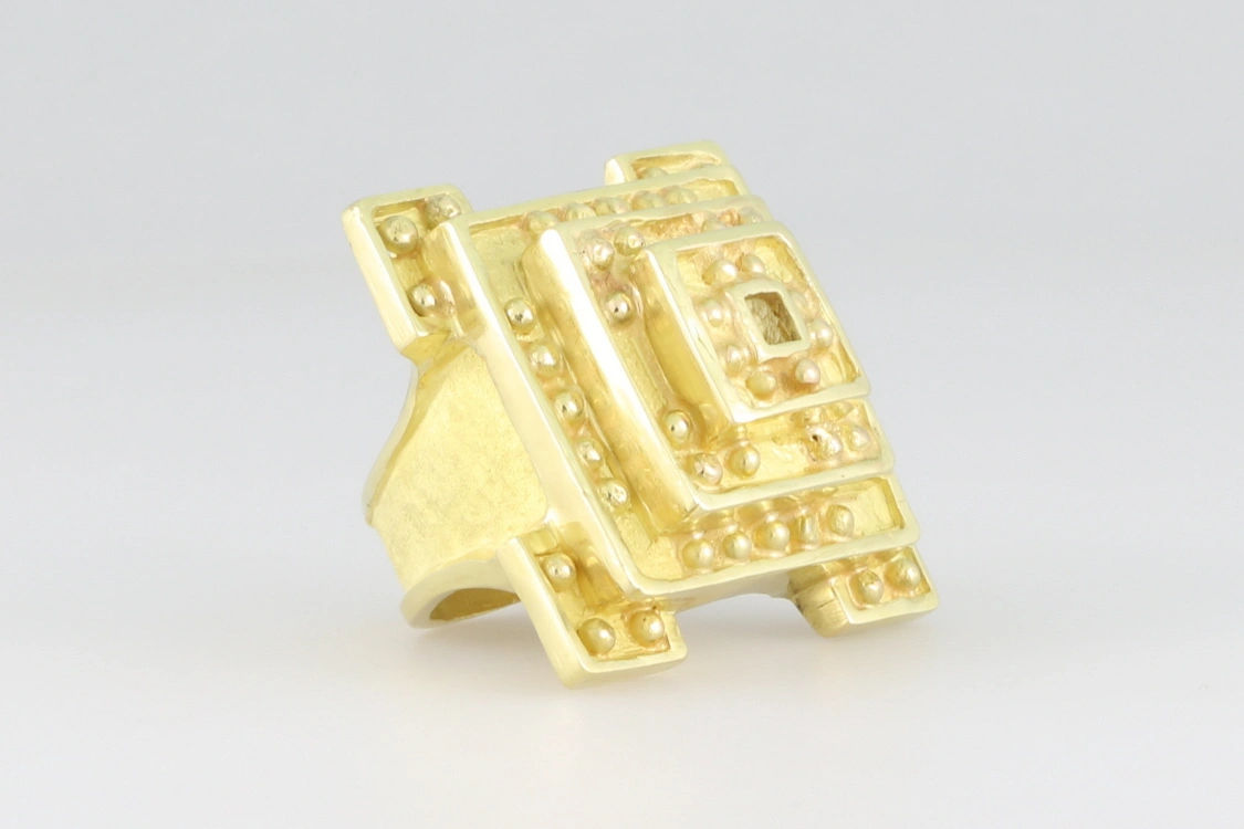 Turntable image 14