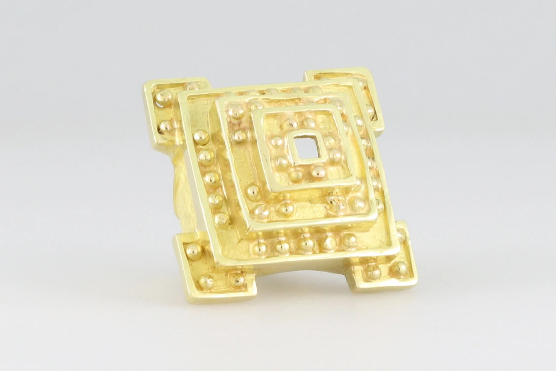 Turntable image 7
