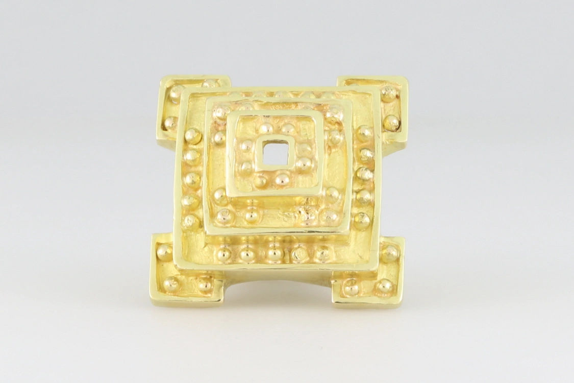 Turntable image 1