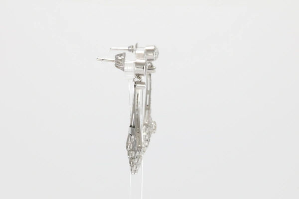 Turntable image 26