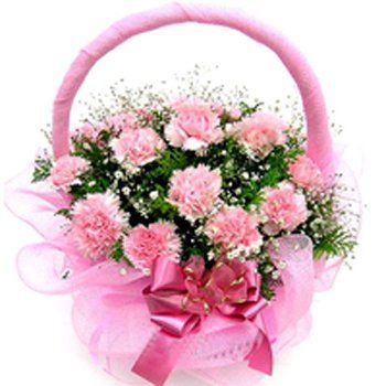 15 Carnations Round Basket