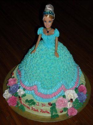 3 KG barbie Doll Cake