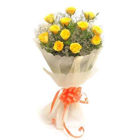 12 Yellow Roses Bunch